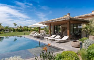 location - Palmiers - Luxury Villa with Pool and Terrace  location - Palmiers - Beautiful luxury villa with a private pool and spacious terrace, perfect for relaxation and family time.